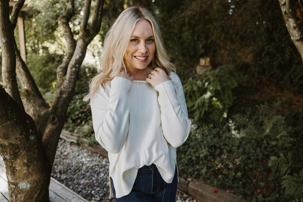 Exposed Seam Lightweight Sweater - Cream