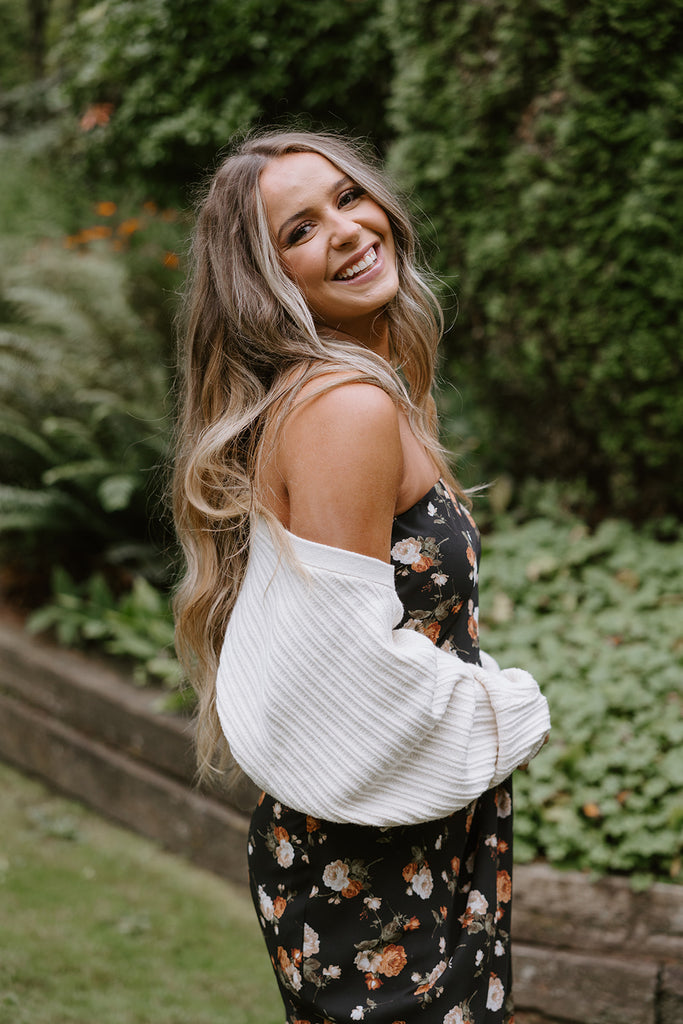 The Cropped Ballet Shrug - Cream