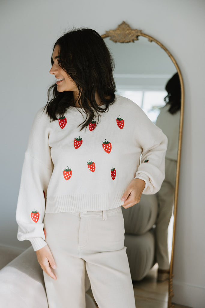 Sweater With Strawberries - Ivory
