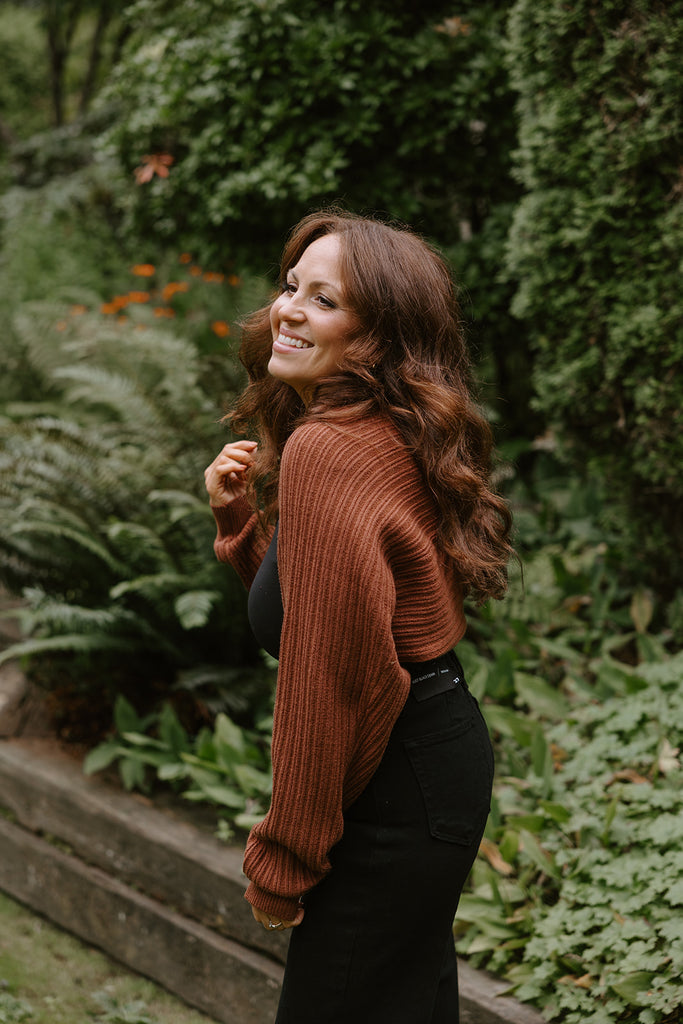The Cropped Ballet Shrug - Brown