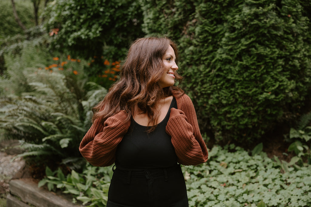 The Cropped Ballet Shrug - Brown