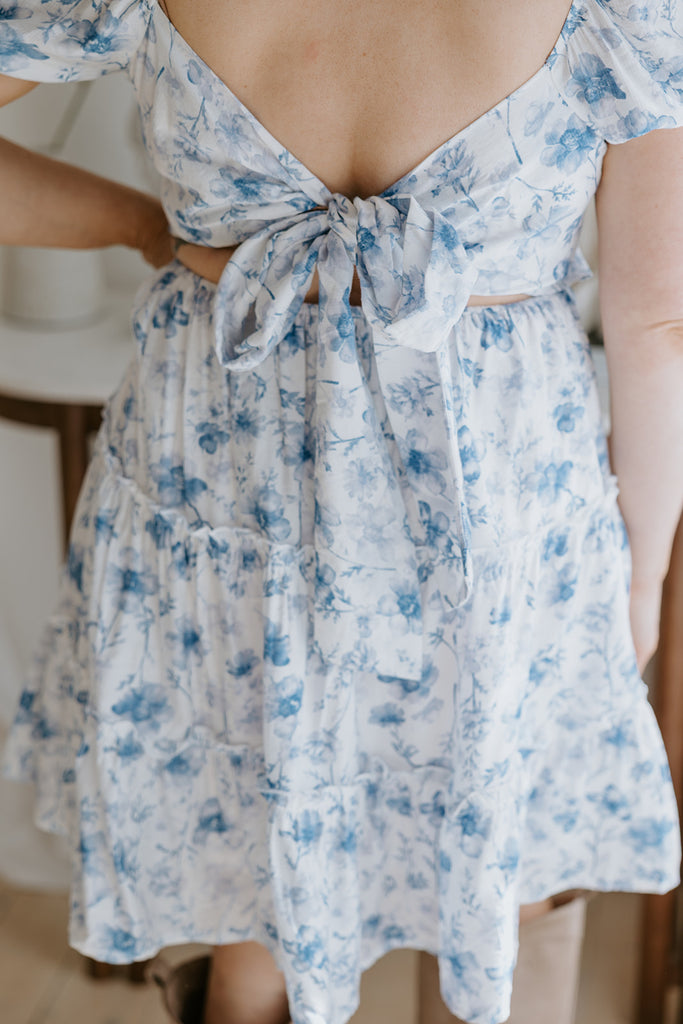 Tie Back Dress - Floral Blue