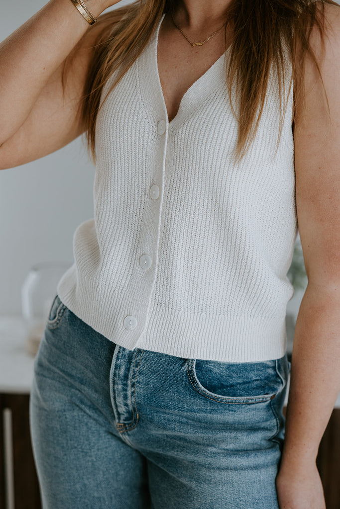 Lightweight V-Neck Knit Vest - Natural