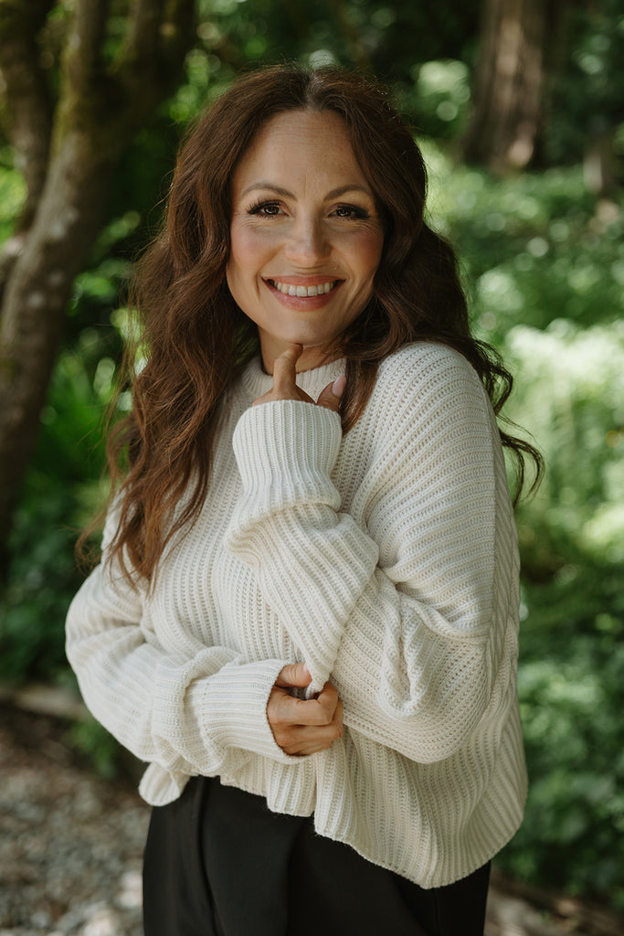 Ribbed Knit Cropped Sweater - Cream