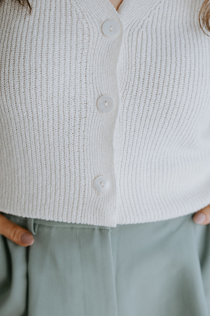 Lightweight V-Neck Knit Vest - Natural