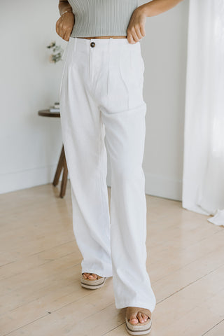 Linen Shorts With Button Details - White