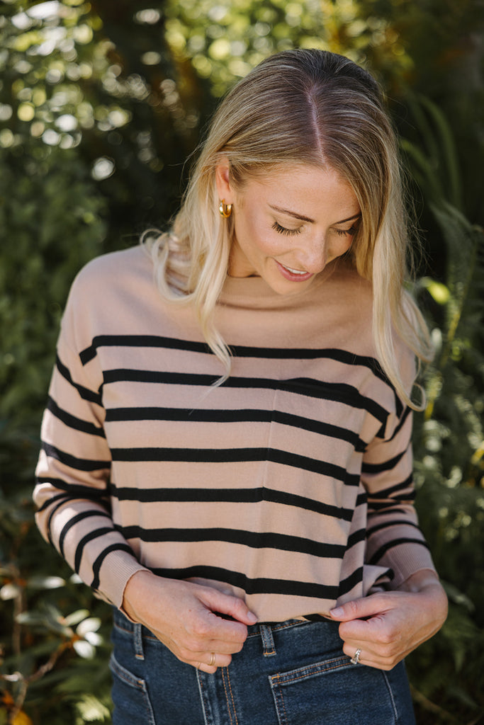 Lightweight Striped Sweater With Pocket