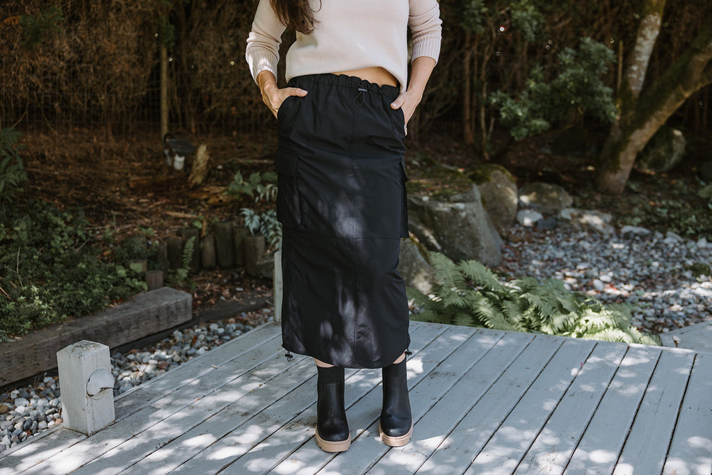 Cargo Pocket Nylon Skirt - Black