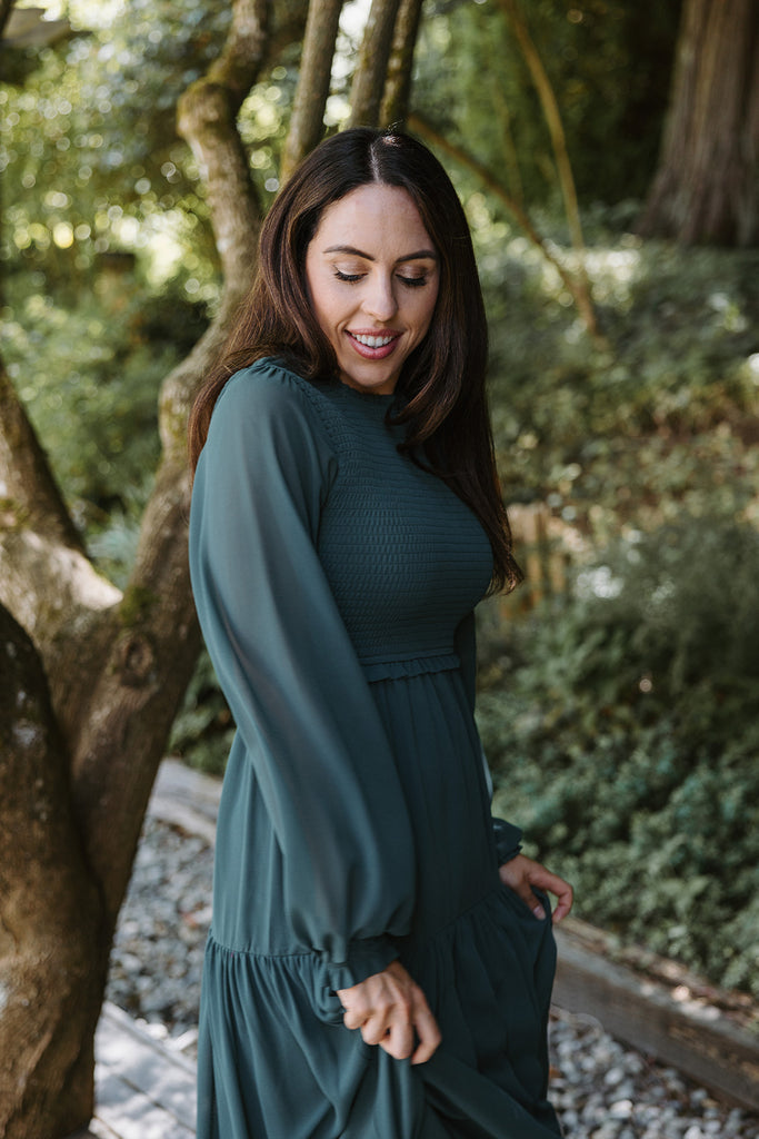 Smocked Midi Dress with Sleeve - Green