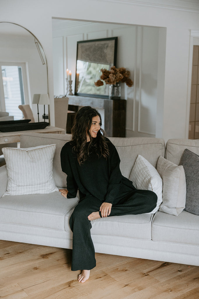 Waffle Textured Sweater & Pant Set - Black