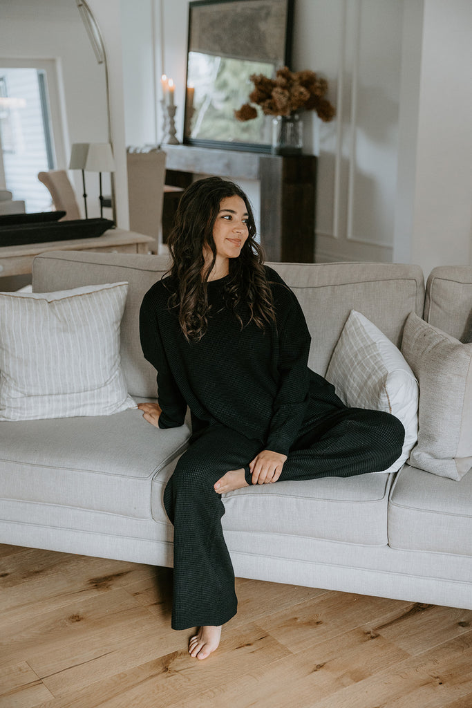 Waffle Textured Sweater & Pant Set - Black