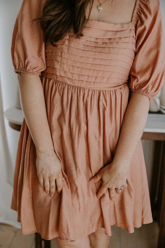 Pleated Detail Puff Sleeve Midi - Dusty Peach