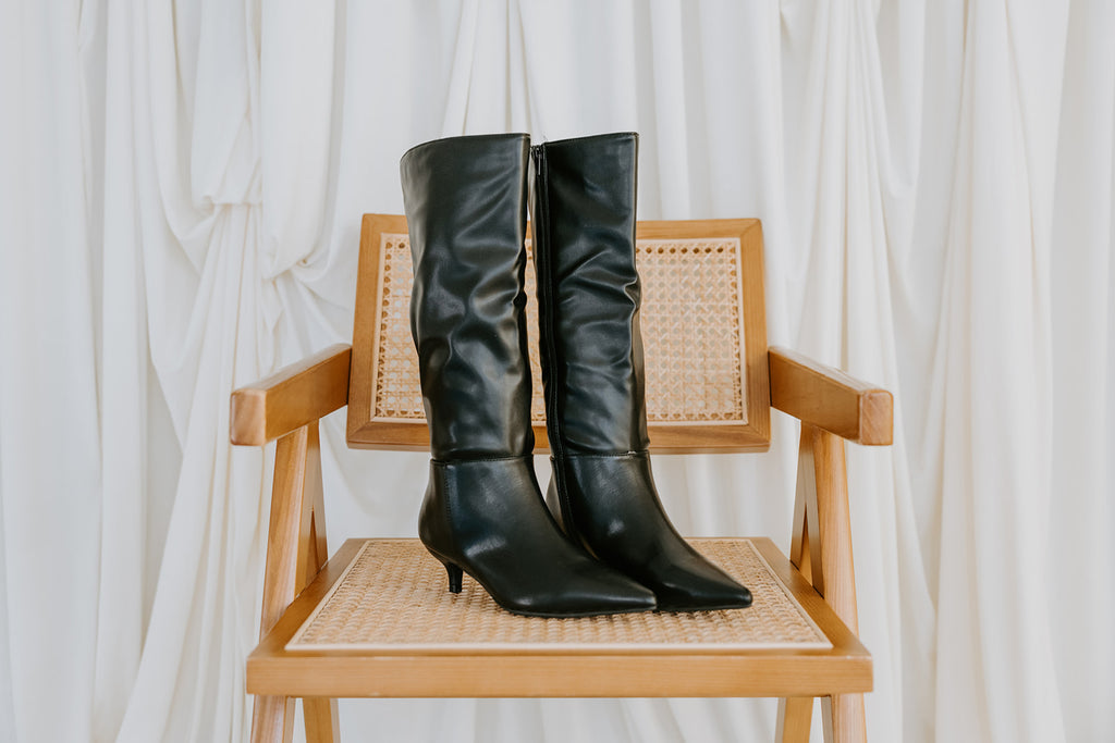Kitten Heel Classic Boot