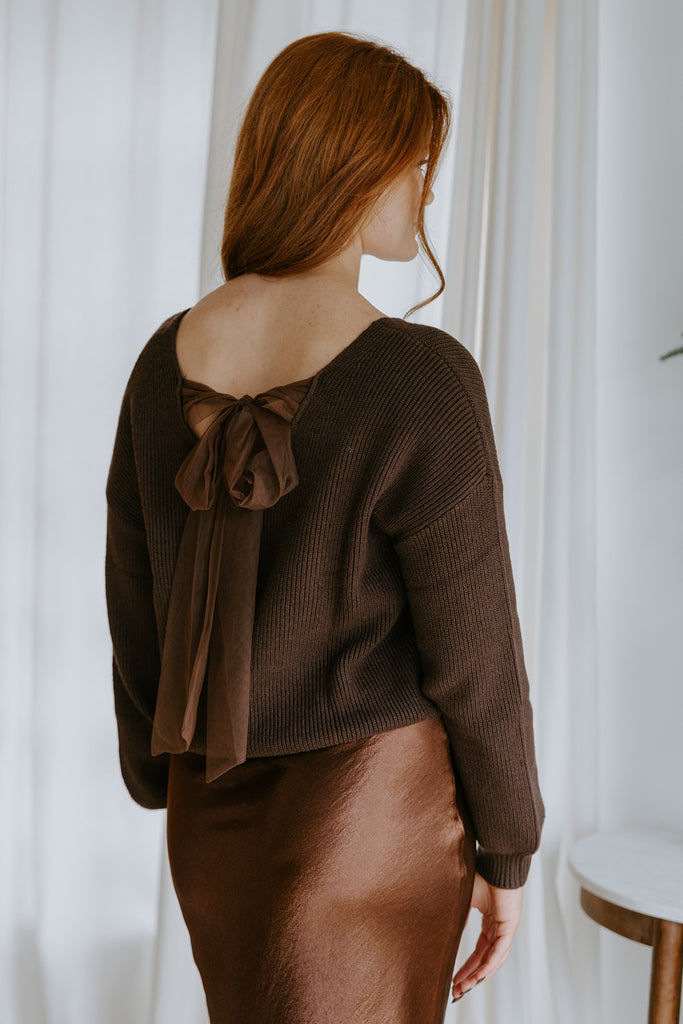 Back Bow V-Neck Sweater - Brown