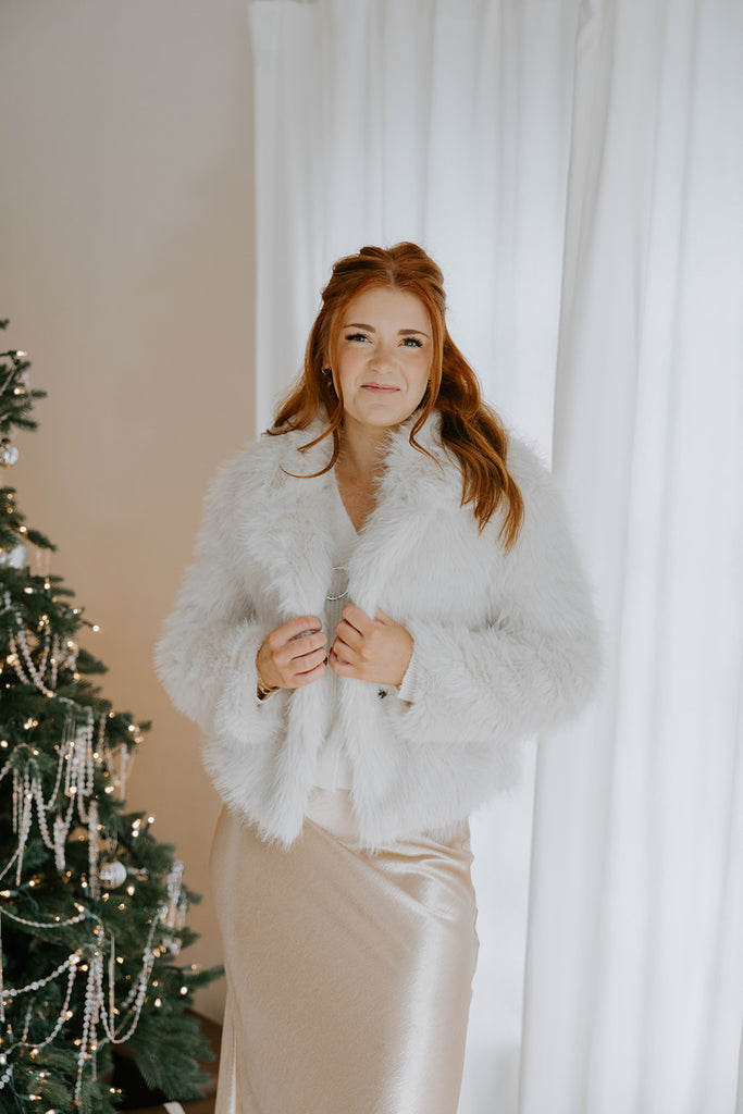 The Elevated Classic Faux Fur Jacket - Cream