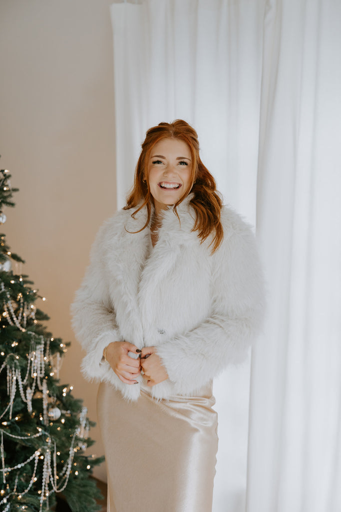 The Elevated Classic Faux Fur Jacket - Cream
