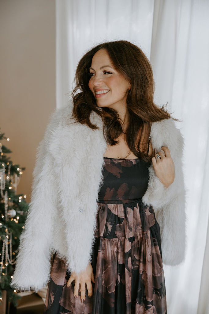 The Elevated Classic Faux Fur Jacket - Cream