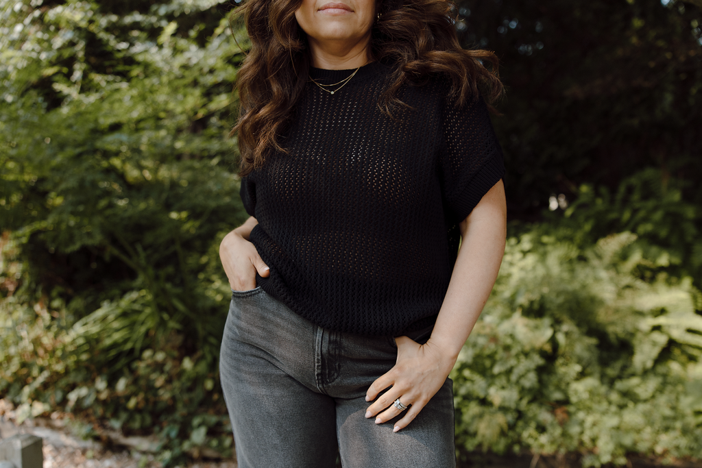 Crochet Knit Short Sleeve Sweater - Black