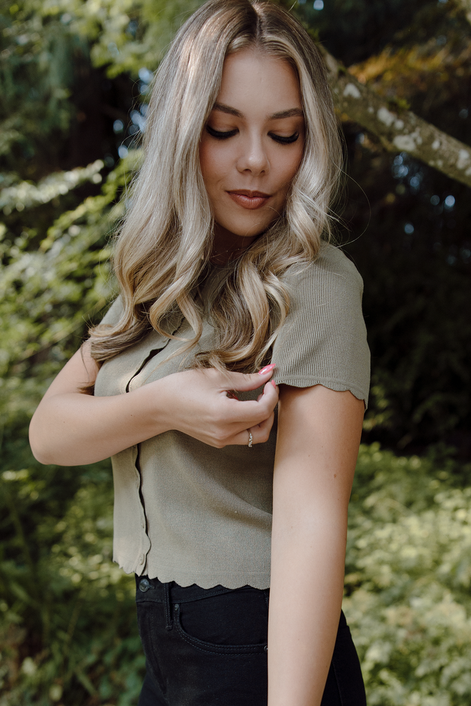 Scalloped Short Sleeve Cardigan - Olive