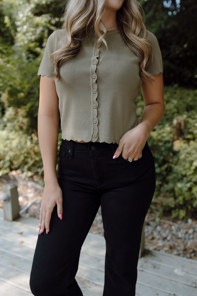Scalloped Short Sleeve Cardigan - Olive
