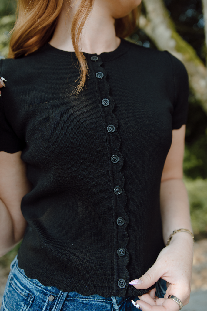 Scalloped Short Sleeve Cardigan - Black