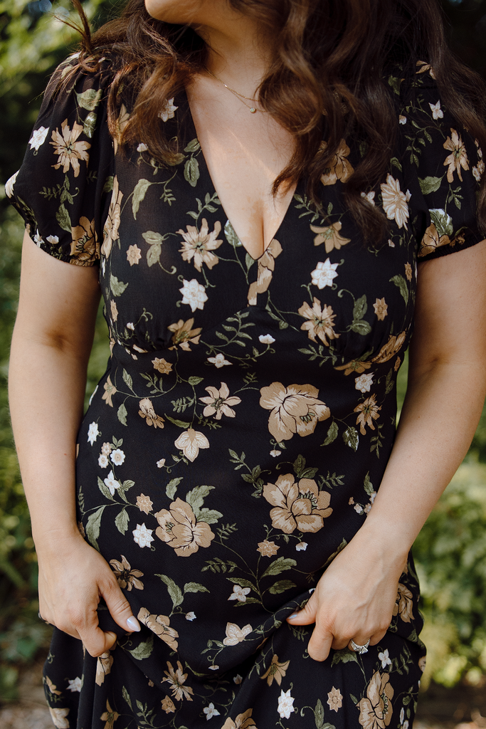 Fall Floral Midi Dress - Black