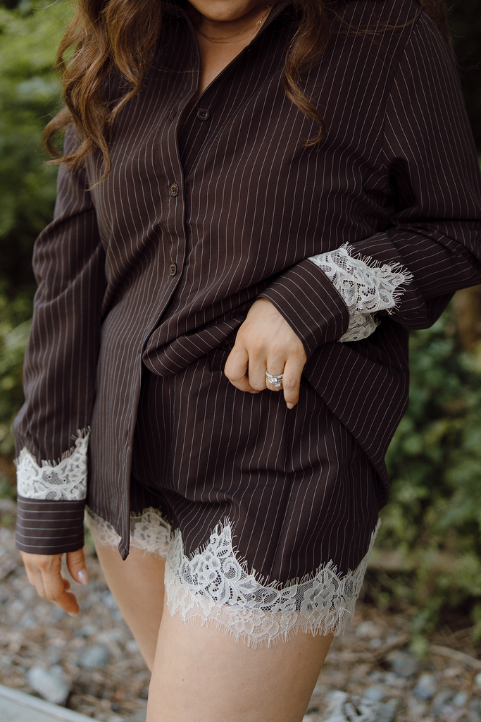 Striped Lace Trim Top & Shorts Set - Brown