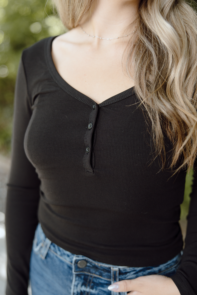 Classic Henley - Black