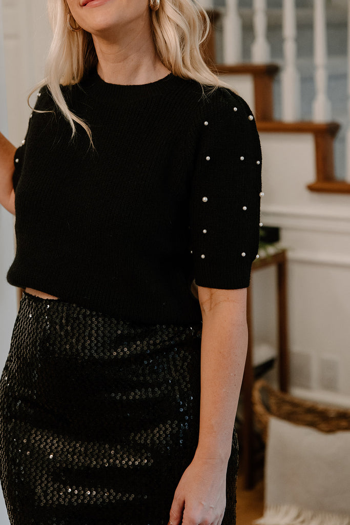 Short Sleeve Sweater With Pearl Details