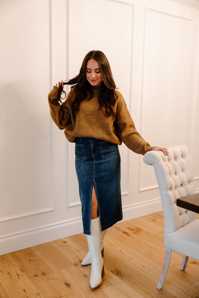 Lightweight Mock Neck Sweater - Cognac