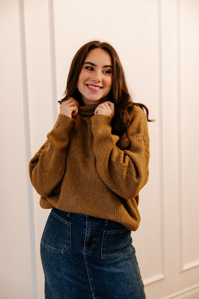 Lightweight Mock Neck Sweater - Cognac