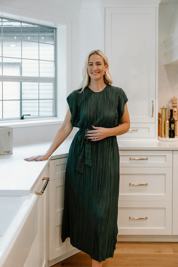 Pleated Midi Dress With Waist Tie - Gree