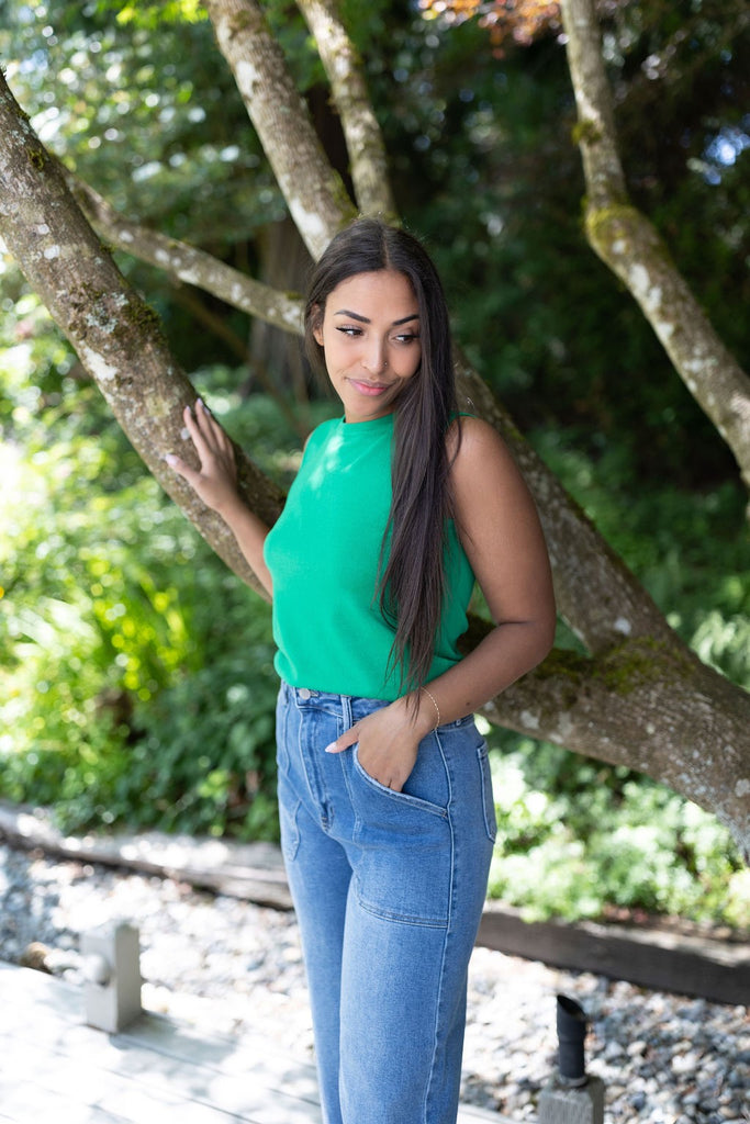 Sleeveless Sweater - Green