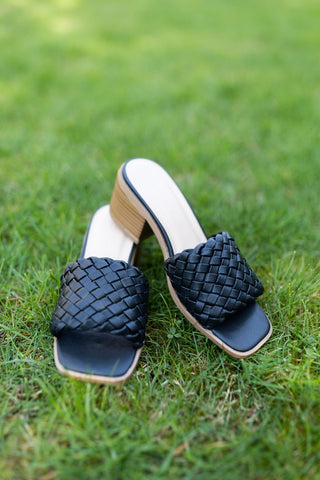 Bryce - Platform Sandal - Black