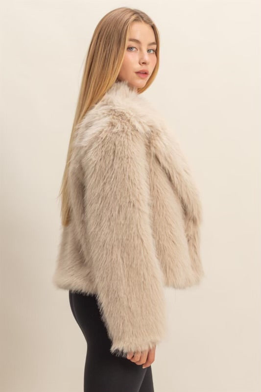 The Elevated Classic Faux Fur Jacket - Taupe