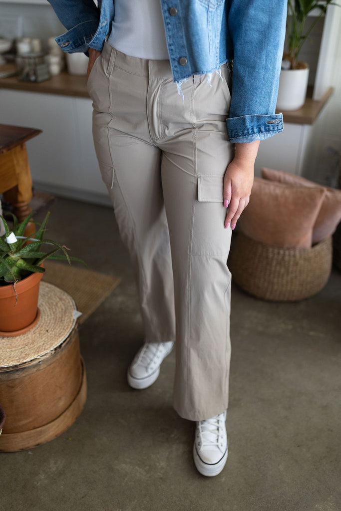 Wide Leg Cargo Pants - Tan